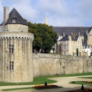 Vannes Chateau France Europe Voyage