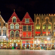 Bruges, Place du marché de nuit Europe Voyage